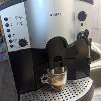 Кафеавтомат Крупс, направена е профилактика, работи отлично и прави хубаво кафе с каймак , снимка 2 - Кафемашини - 42986530