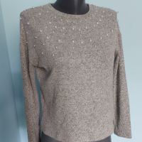 Пухкав марков пуловер тип кроп с перли "H&M"® / унисайз , снимка 1 - Блузи с дълъг ръкав и пуловери - 36557340