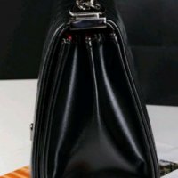 ново Chanell дамска чанта кожена с презрамка синджир цена модел, снимка 8 - Чанти - 28035945
