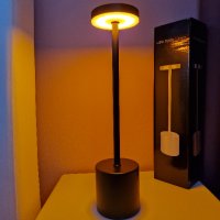Лед лампа за маса / безжична - 3 режима на светене и регул. светлина, снимка 3 - Настолни лампи - 44001139