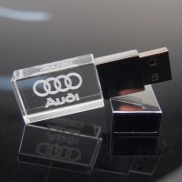 32 гб. Светеща флашка Ауди , Audi, снимка 2 - USB Flash памети - 35211716