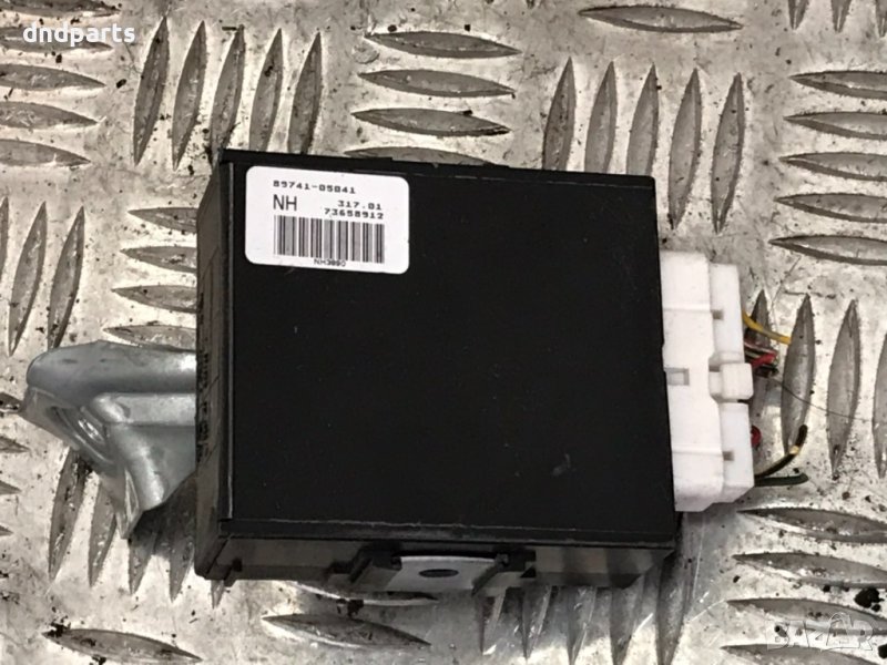 Модул Toyota Avensis, 2.0D-4D, 110к.с., 2001г., снимка 1