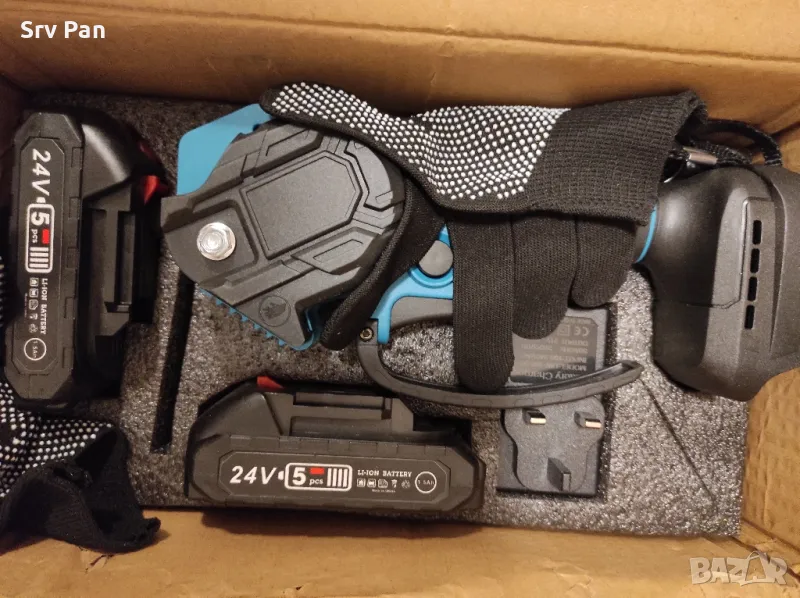 Мини електрическа резачка за дървета с 2 батерии 21 волта, снимка 1