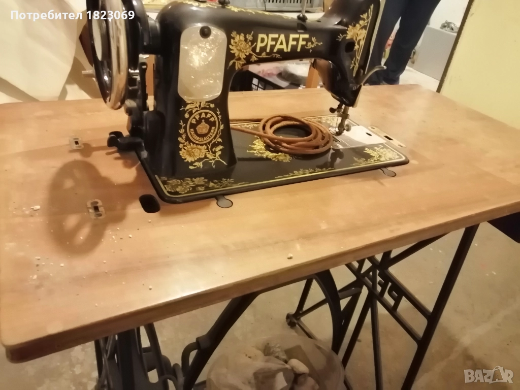 Шевна крана машина Pfaff, снимка 1
