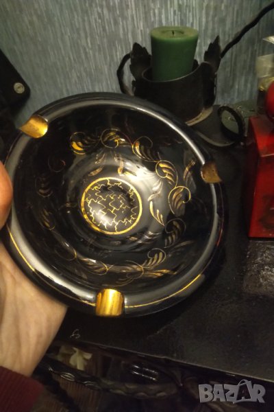 Стар руски  порцеланов пепелник ,кобалт с позлата , снимка 1