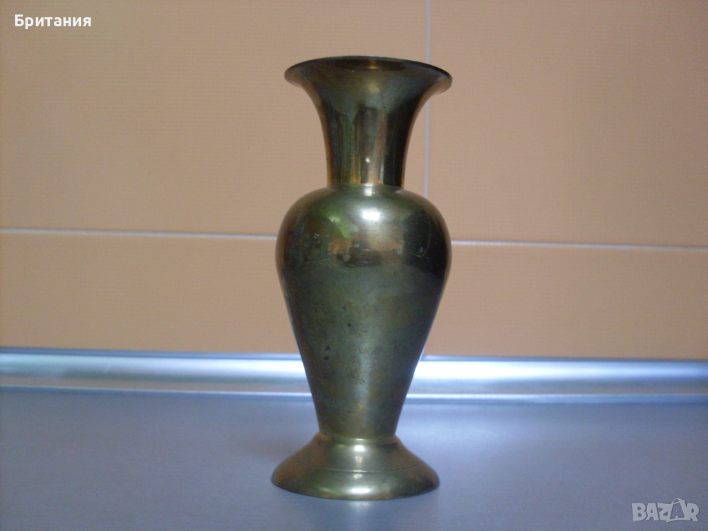Бронзов съд- ваза., снимка 1
