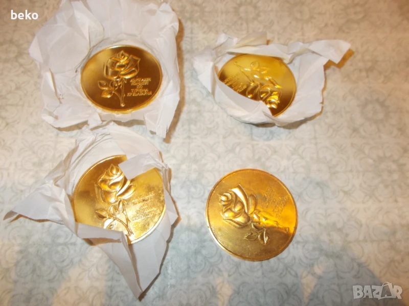 Стари месингови плакети  - 4 бр, снимка 1