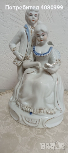 Порцеланова фигура мъж и жена, без маркировка, снимка 1