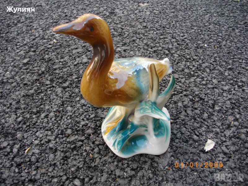 СТАР ПОРЦЕЛАН ПАТИЦА МАРКИРАН, снимка 1