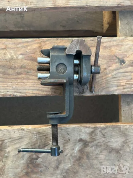 Малко Бижутерско Менгеме Часовникарско, снимка 1