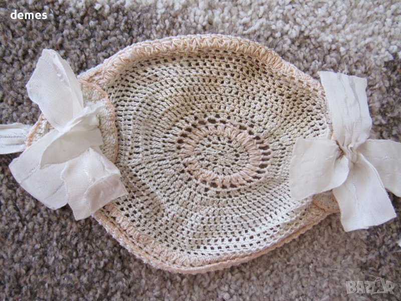 Ръчно плетена на една кука бебешка шапка от 1930 год., снимка 1