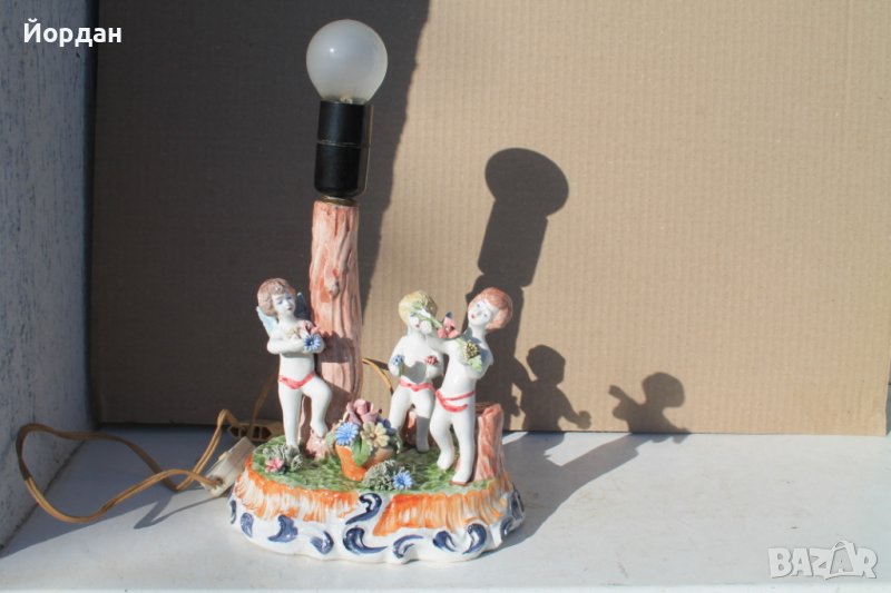 Стара порцеланова лампа, снимка 1