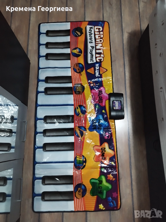 Гигантско пиано за под , снимка 1