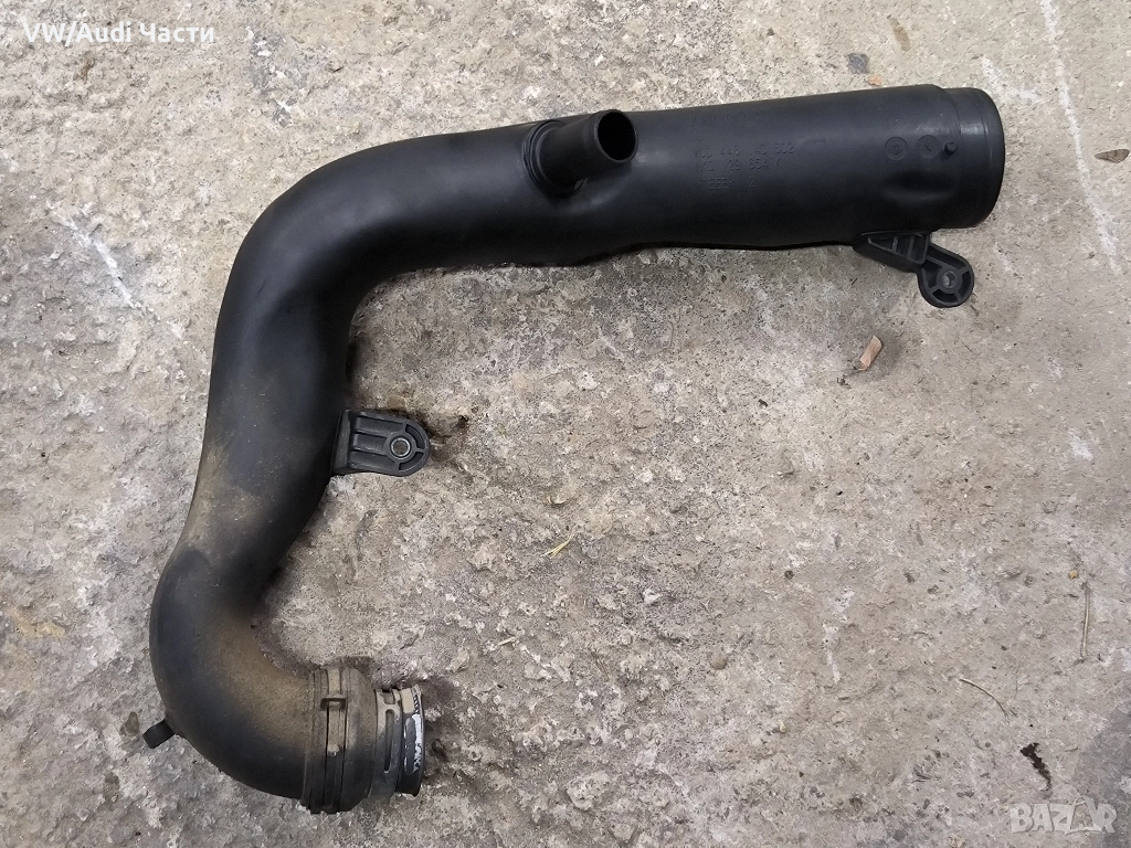 Интейк тръба въздуховод турбо за Голф 5 Ауди А3 Пасат VW Golf 5 Audi A3 8P Passat 2.0TDI 1K0129654K, снимка 1