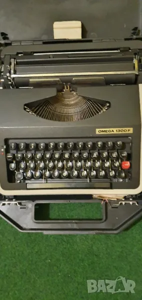omega 1300f пишеща машина, снимка 1