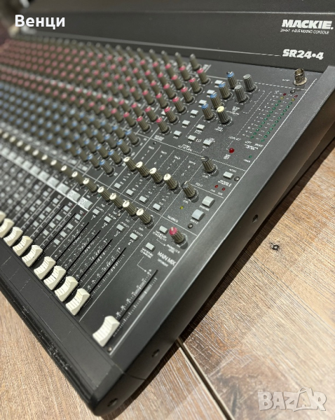 Mackie SR 24.4 VLZ mixer смесителен пулт, снимка 1