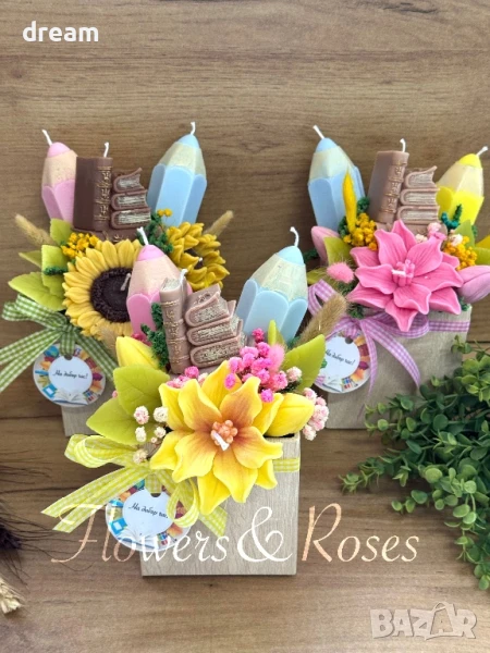 Тематични букети от ароматни соеви свещи за любимите учители, снимка 1