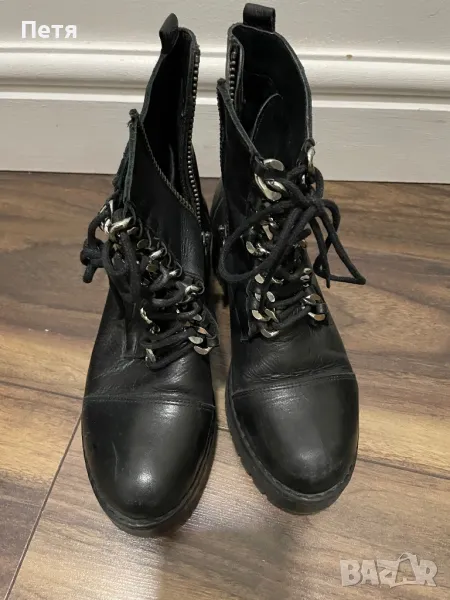 Боти, снимка 1