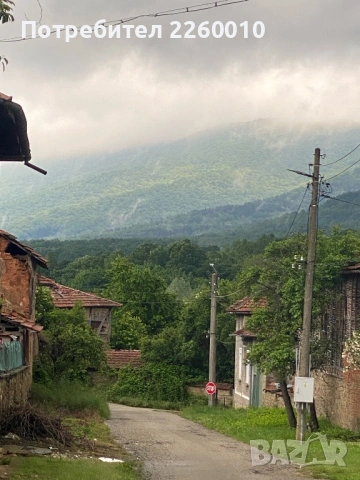 Двуетажна къща в село Голец, снимка 10 - Къщи - 53569308