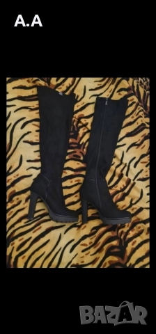 40лв.Велурени чизми с висок ток и платформа 36номер, нови, снимка 2 - Дамски ботуши - 52822803