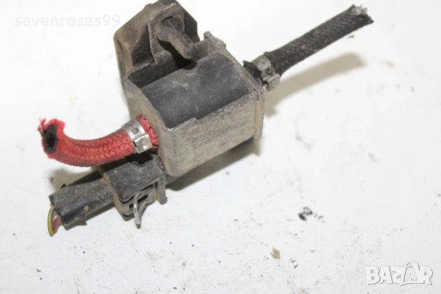 Вакуум Фолксваген Голф 3 комби 1.9 tdi 90hp VW Golf 3  028906283F, снимка 4 - Части - 50855200