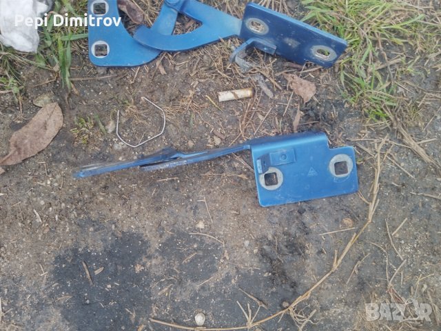 Панти преден капак  за Citroen Berlingo Pick-Up / Van I (07.1996 - 12.2011), снимка 3 - Части - 39827603