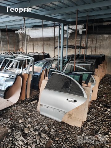 Врати - врата за Мерцедес, снимка 6 - Части - 43621477