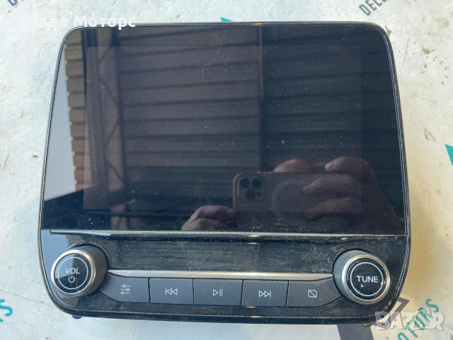 Дисплей, мултимедия, навигация за Ford Fiesta 1.1 Ti-VCTi, двигател FSJA, 75 кс., 5 ск., 2023 г.