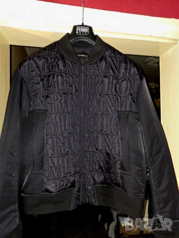 EMPORIO ARMANI оригинално бомбър яке разм.56, снимка 6 - Якета - 52542979