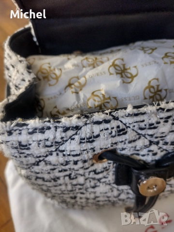 Чанта Guess , снимка 2 - Чанти - 52394626
