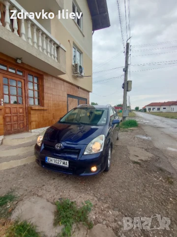 Toyota Corolla Verso 2009, снимка 4 - Автомобили и джипове - 51204139