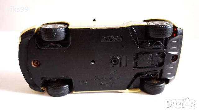 Lamborghini Miura - Mondo Motors - Мащаб 1:43, снимка 7 - Колекции - 53150759