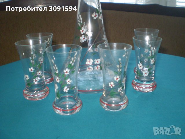 Стар сервиз за ракия ръчно рисуват 6 чаши и графа , снимка 5 - Други ценни предмети - 38800354