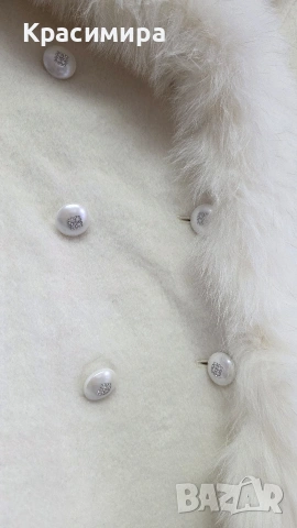 палто Chanel налично, снимка 3 - Палта, манта - 53304844