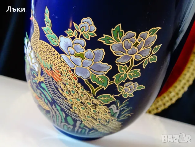 Ваза японски порцелан,злато,пауни,цветя. , снимка 11 - Вази - 48417861