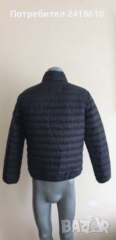 Armani Jeans AJ Mens Down Jacket Size 52/L  ОРИГИНАЛ! Мъжко пухено Яке!, снимка 14 - Якета - 38186452