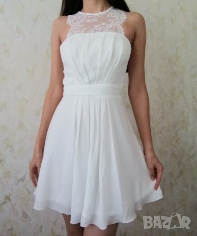 Елегантна дамска рокля с дантела в бял цвят р-р S/M - марка Elise Ryan, снимка 3 - Рокли - 43324748