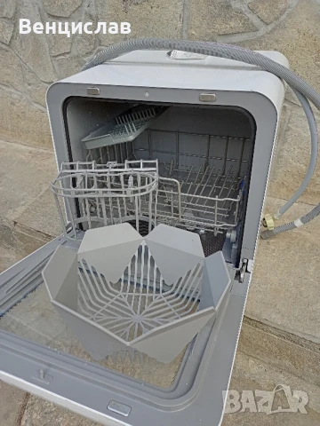 Продавам мини съдомиялна за къмпинг Klarstein -400лв., снимка 4 - Съдомиялни - 50449150