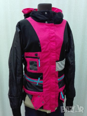 Супер качествено, стилно, леко, топло и технично яке Twintip 10K M/Л , снимка 8 - Зимни спортове - 27469862