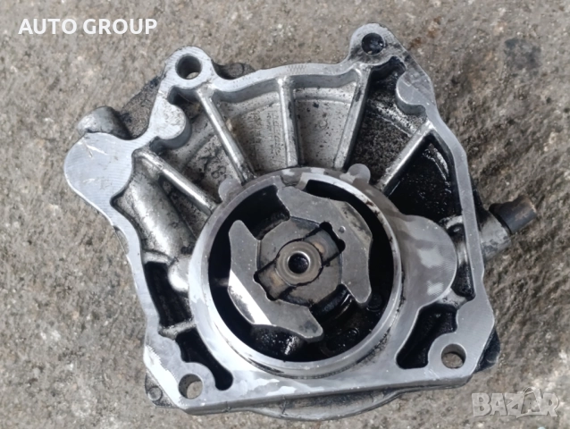 Вакум помпа Опел Инсигниа / Opel Insignia 2.0TDCI - 55205446, снимка 4 - Части - 52870958