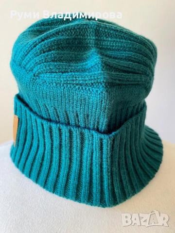 Тюркоазено Зелена Шапка Timberland и тюркоазено зелен шал, снимка 3 - Шапки - 52139574