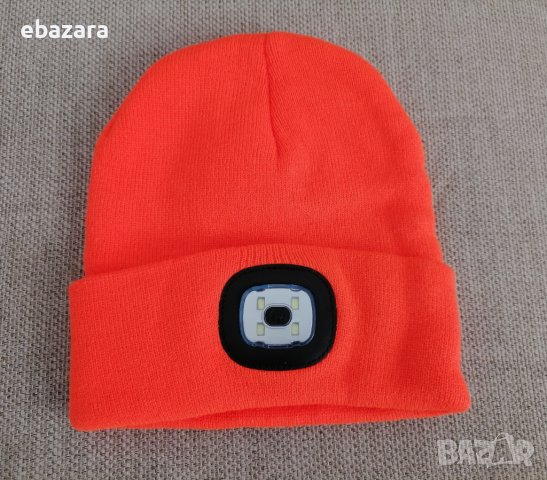 Шапка с челник