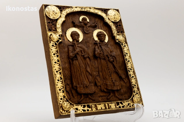 Свети Борис и Глеб – релефна православна икона от дъб с позлата, снимка 2 - Икони - 53224982