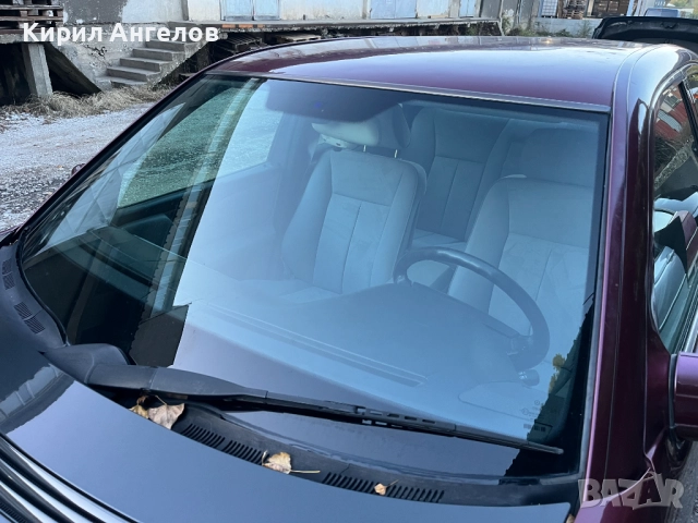 Предно стъкло за Mercedes E-class W210 (оригинално), снимка 2 - Части - 52227615