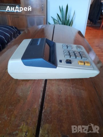 Стар калкулатор Canon Canola L810, снимка 4 - Антикварни и старинни предмети - 43383341