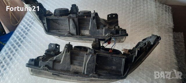 Renault Laguna - оригинални фарове, снимка 2 - Части - 44128412
