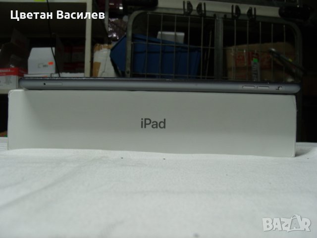 Apple iPad Air 16GB, Wi-Fi 9.7in , снимка 4 - Таблети - 28560850