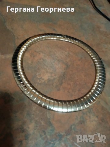 Дамско колие