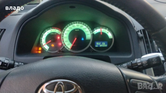 Toyota Corolla Verso , снимка 4 - Автомобили и джипове - 51138762