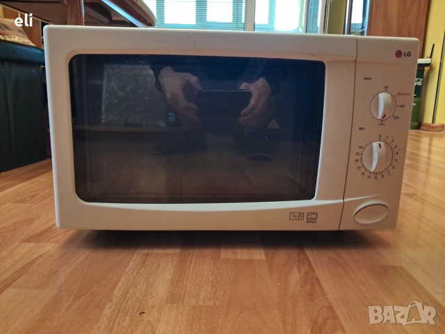 Микровълнова за резервни части или чиния, снимка 4 - Микровълнови - 52653452